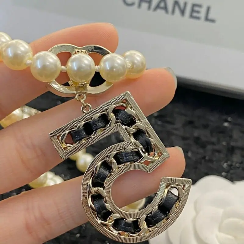 chanel collier pour femme s_120307b3